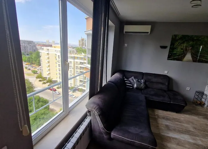 зорница Burgas City